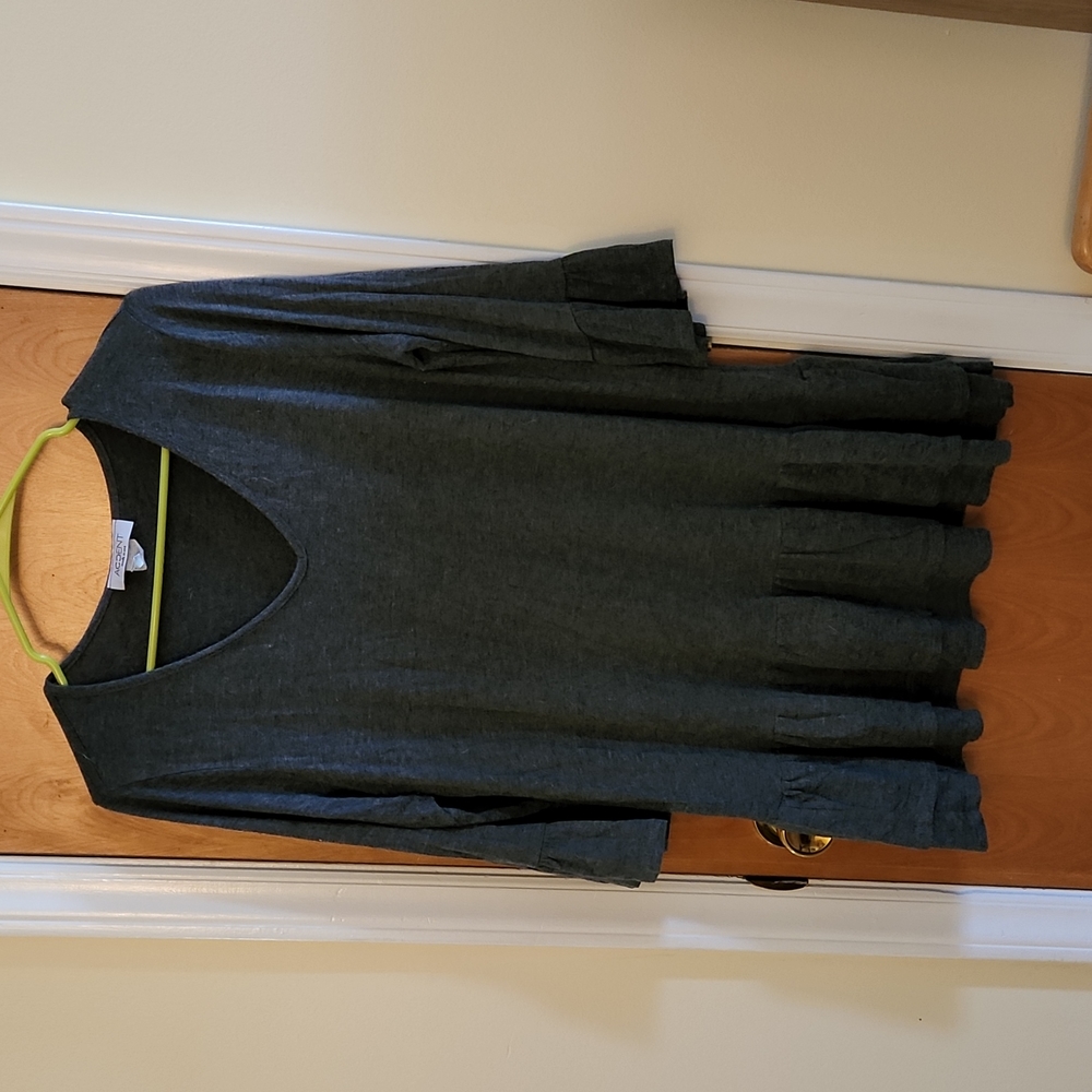 ACCENT Gray Peplum Style Shirt 3/4 sleeves
